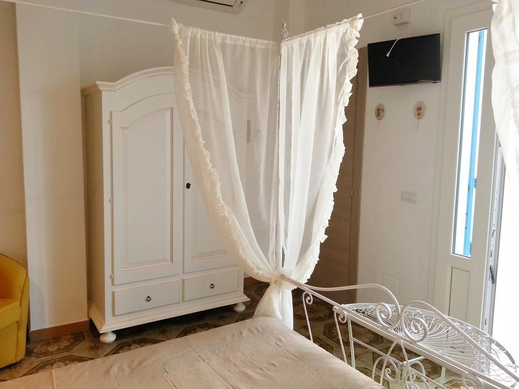 B&B Brezza Marina Torre Pali Ruang foto