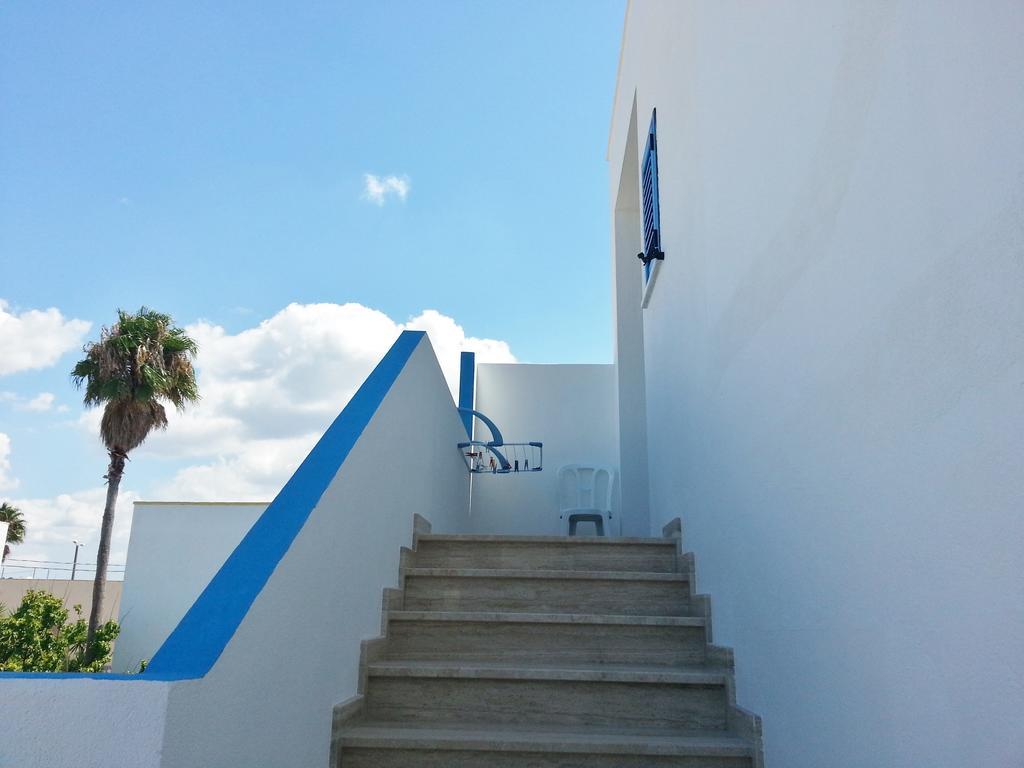 B&B Brezza Marina Torre Pali Bagian luar foto