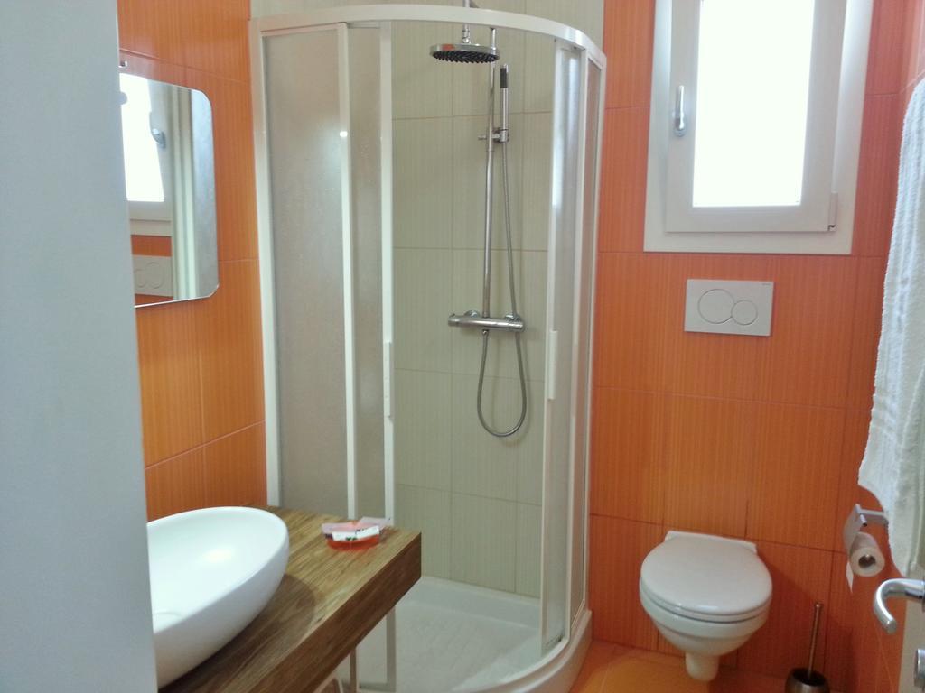 B&B Brezza Marina Torre Pali Bagian luar foto
