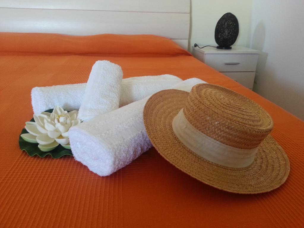B&B Brezza Marina Torre Pali Bagian luar foto